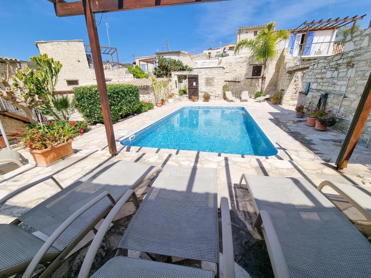 Poseidon'S Pool Paradise Скарину Экстерьер фото